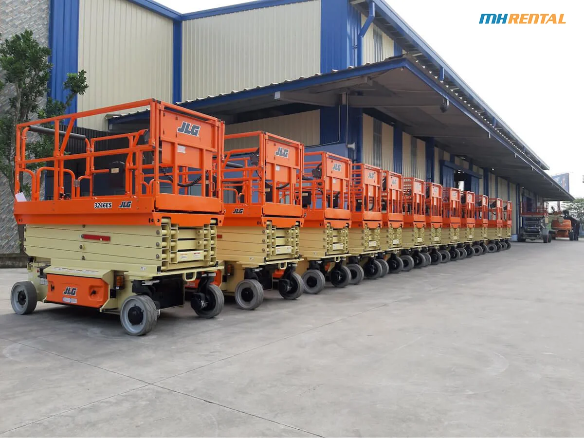 Lô xe nâng người JLG 3246ES 12m nhập khẩu từ Úc