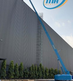 Xe nâng người Genie S60