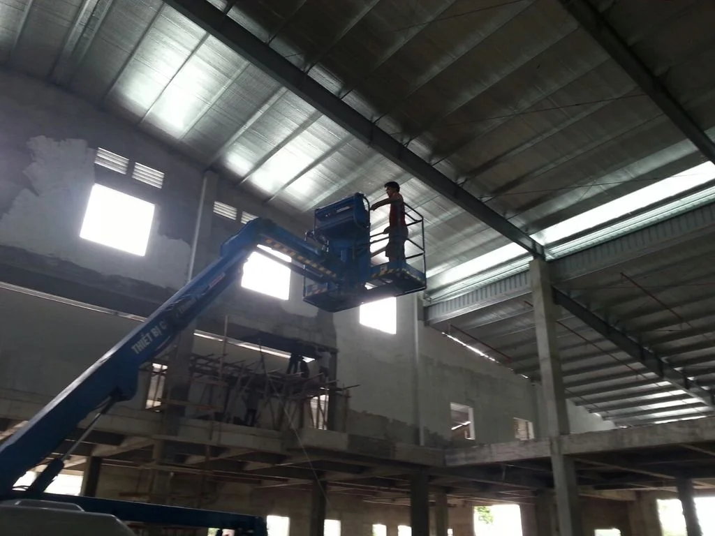 Thuê xe nâng người tại Hoà Bình