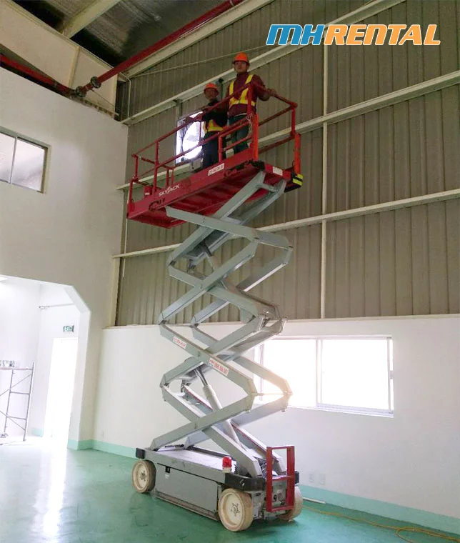 Cho thuê xe nâng người ở khu công nghiệp khu Công Nghệ Cao