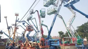 vận hành xe nâng người boom lift