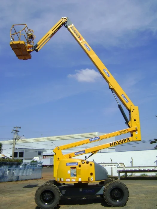 Xe nâng người HA20PX.
