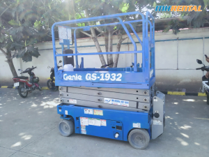 Xe nâng người GS-1932