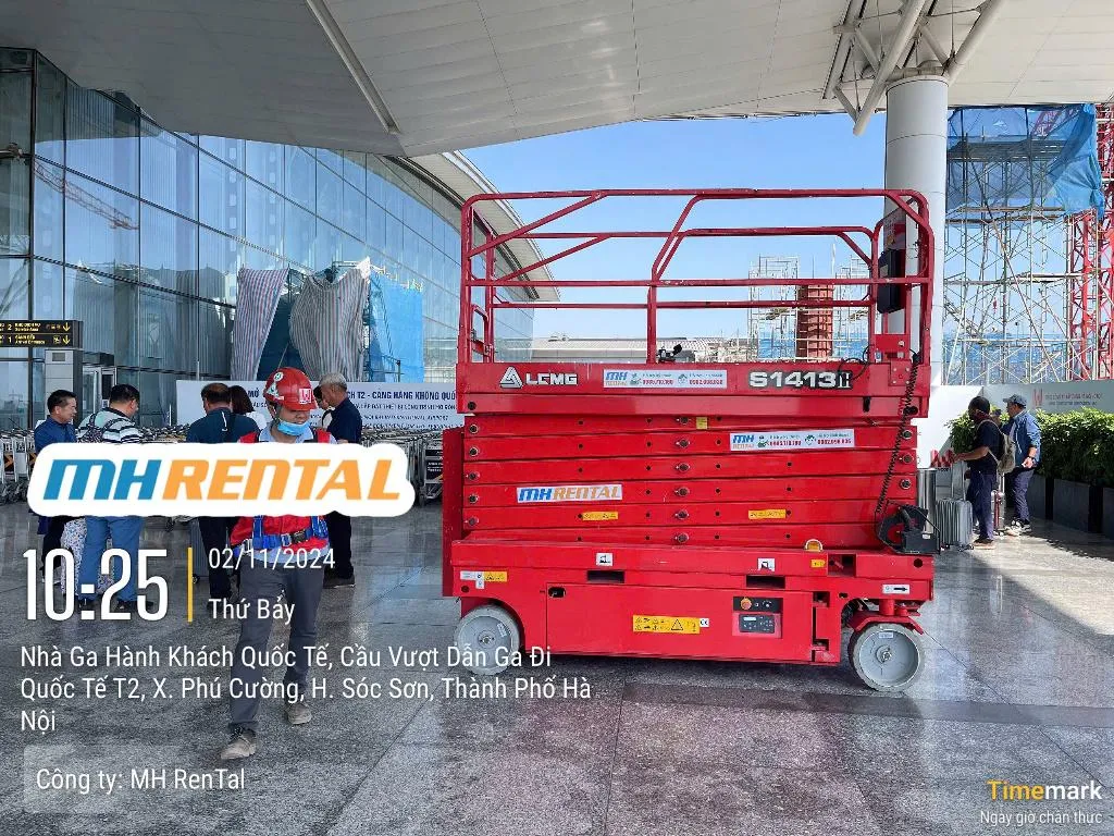 Xe LGMG S1413II tại nhà ga T2 Nội Bài ngày 02/11/2024