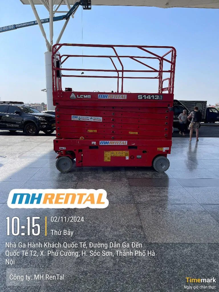 Góc bên xe S1413II trong đợt giao cho Bắc Sơn tại Nội Bài