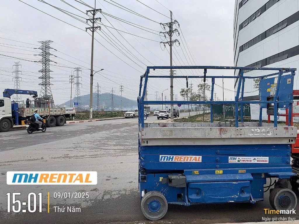 Xe cắt kéo trong đợt bàn giao PCCC Bình Yên tại Bắc Giang ngày 09/01/2025