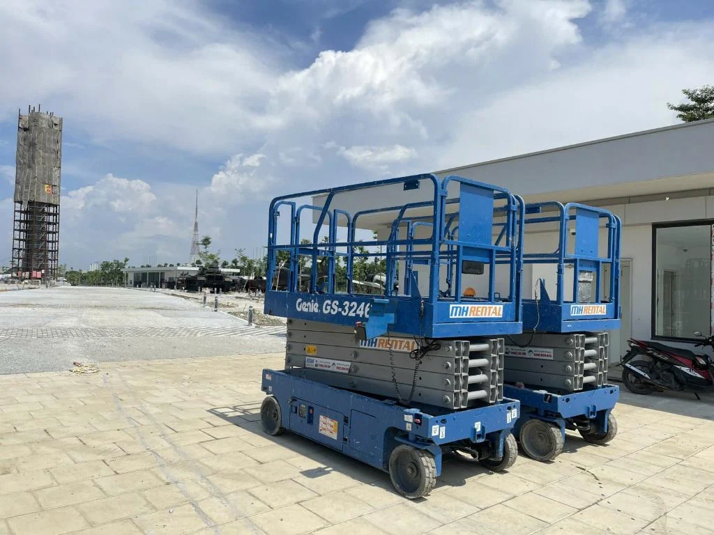 Hai xe Genie GS-3246 của MH Rental trong đợt bàn giao cho Thành An