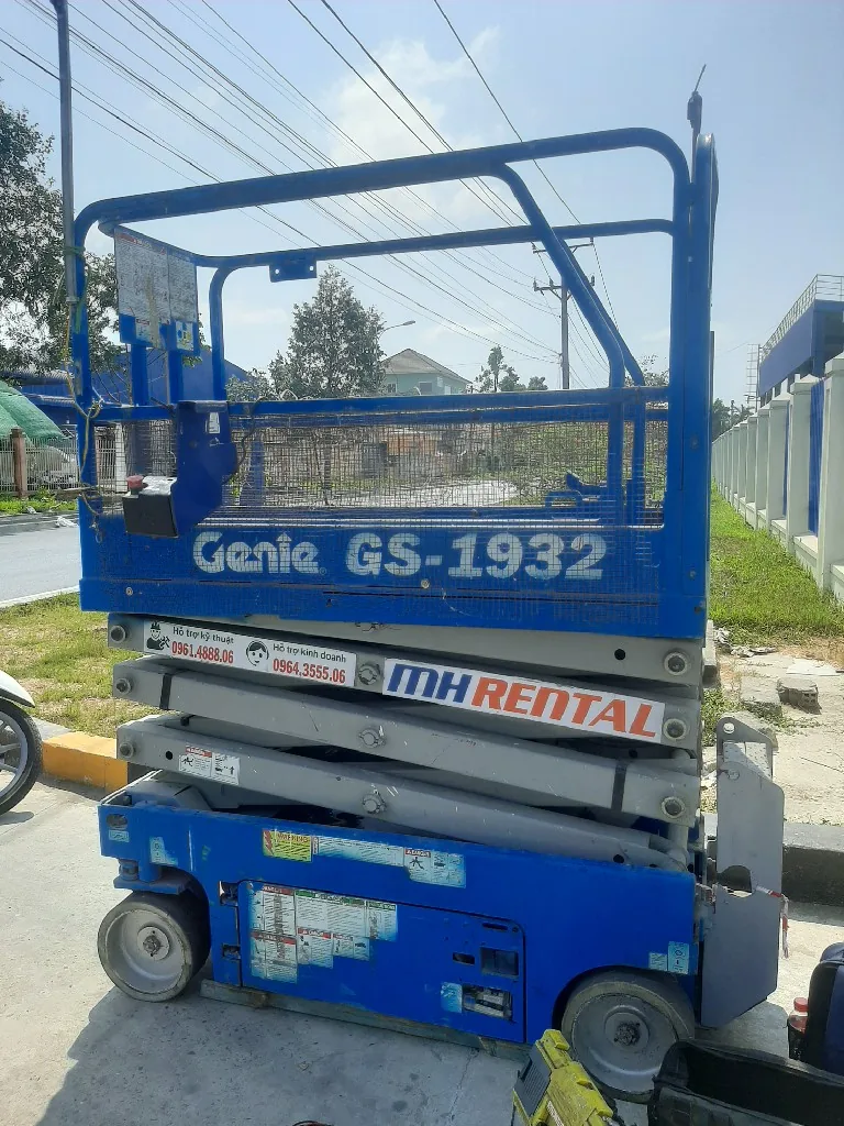Xe nâng người Genie GS1932 của MH Rental trong hồ sơ PepsiCo Cần Thơ